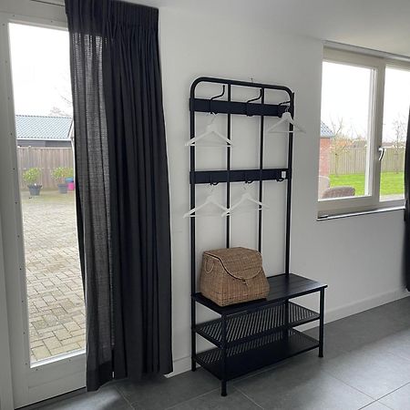 Gastenverblijf Bij De Buuren Dirksland Luaran gambar