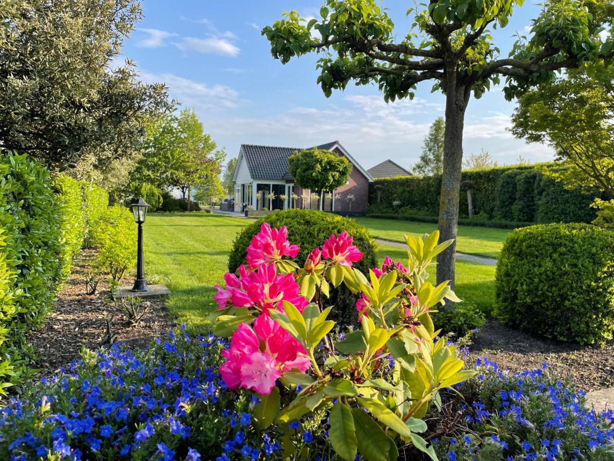 Gastenverblijf Bij De Buuren Dirksland Luaran gambar